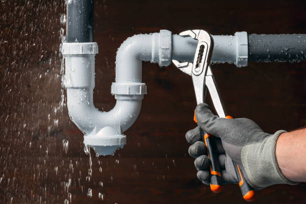 Professional Emergency Plumber technician working in Columbia Station, OH